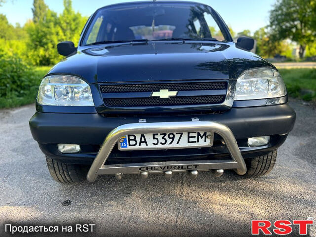 Синий Шевроле Нива, объемом двигателя 1.7 л и пробегом 0 тыс. км за 3600 $, фото 1 на Automoto.ua