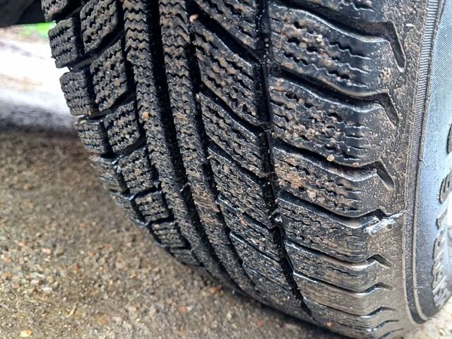 Синий Шевроле Нива, объемом двигателя 1.7 л и пробегом 282 тыс. км за 3999 $, фото 13 на Automoto.ua