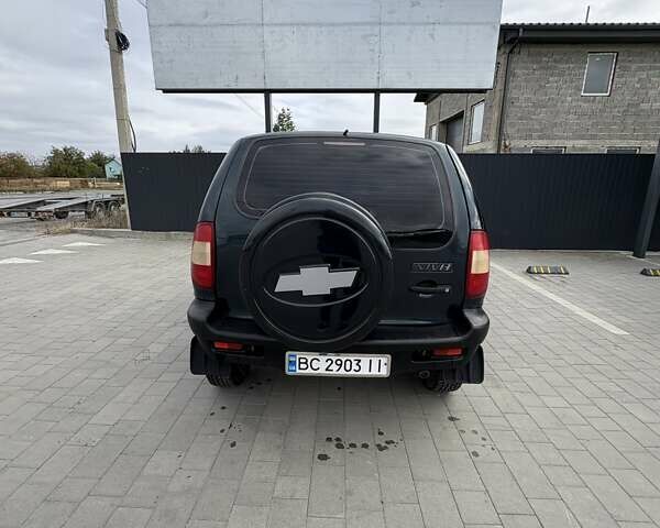 Синий Шевроле Нива, объемом двигателя 1.69 л и пробегом 531 тыс. км за 3500 $, фото 5 на Automoto.ua