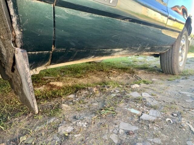 Зелений Шевроле Нива, об'ємом двигуна 1.7 л та пробігом 269 тис. км за 2700 $, фото 7 на Automoto.ua