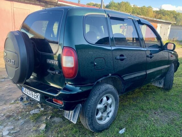 Зелений Шевроле Нива, об'ємом двигуна 1.7 л та пробігом 269 тис. км за 2700 $, фото 2 на Automoto.ua