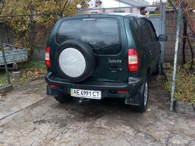 Зелений Шевроле Нива, об'ємом двигуна 0 л та пробігом 1 тис. км за 2000 $, фото 5 на Automoto.ua
