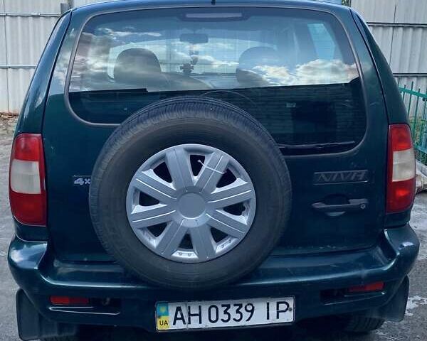 Зеленый Шевроле Нива, объемом двигателя 1.8 л и пробегом 200 тыс. км за 3800 $, фото 8 на Automoto.ua