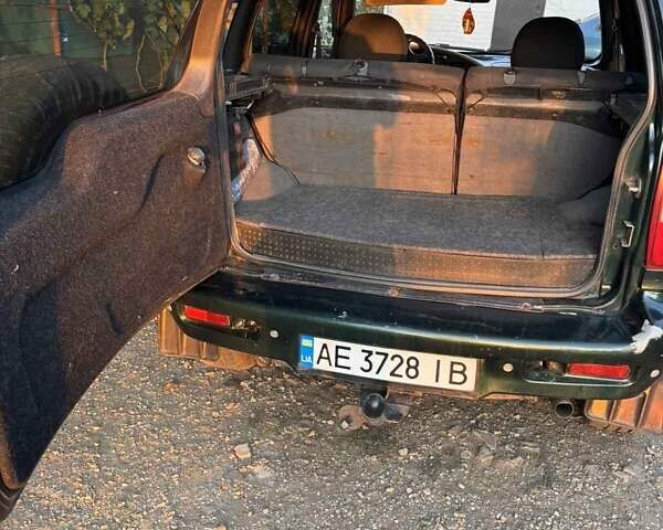 Зеленый Шевроле Нива, объемом двигателя 1.7 л и пробегом 292 тыс. км за 4000 $, фото 4 на Automoto.ua