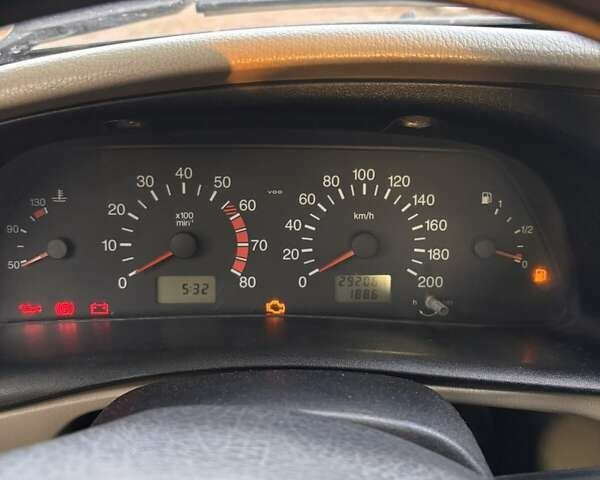Зеленый Шевроле Нива, объемом двигателя 1.7 л и пробегом 292 тыс. км за 4000 $, фото 10 на Automoto.ua