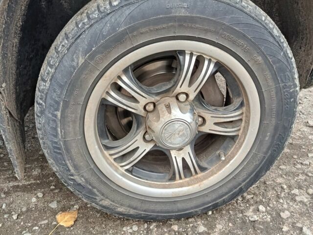 Зелений Шевроле Нива, об'ємом двигуна 0 л та пробігом 195 тис. км за 2700 $, фото 4 на Automoto.ua