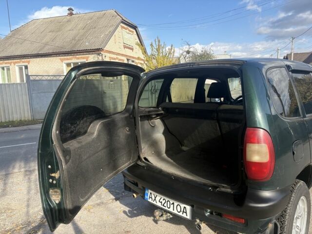 Зелений Шевроле Нива, об'ємом двигуна 1.7 л та пробігом 150 тис. км за 3000 $, фото 4 на Automoto.ua
