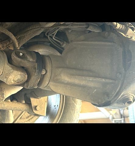 Зеленый Шевроле Нива, объемом двигателя 1.7 л и пробегом 220 тыс. км за 4300 $, фото 4 на Automoto.ua