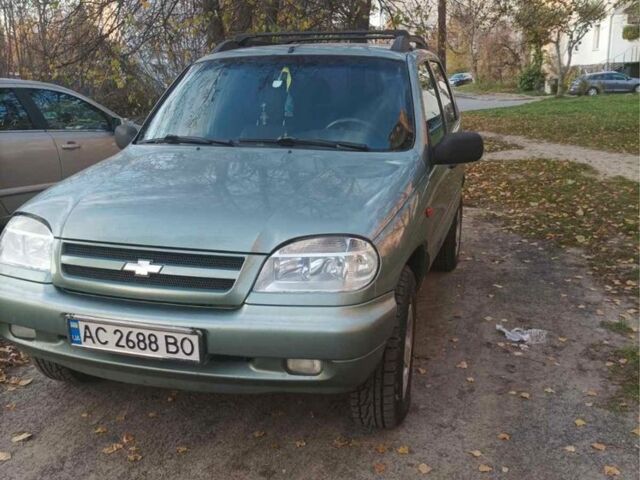 Шевроле Нива 2007 в Хмельнике на Automoto.ua Зеленый Шевроле Нива, объемом двигателя 1.7 л и пробегом 150 тыс. км за 3700 $, фото 4 на Automoto.ua
