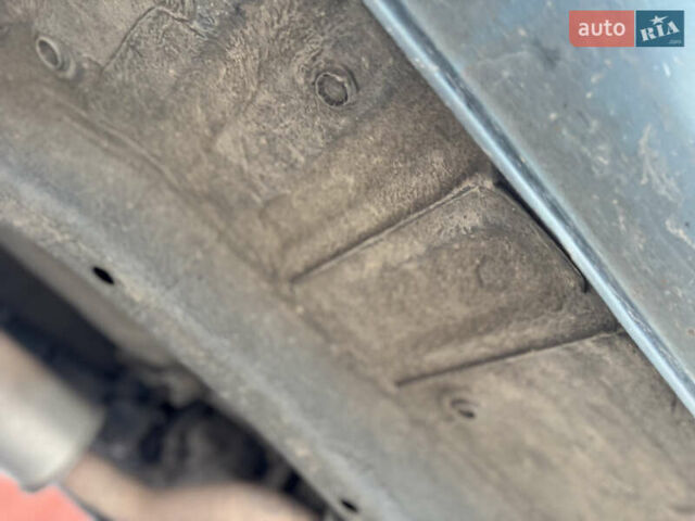 Зелений Шевроле Нива, об'ємом двигуна 1.7 л та пробігом 44 тис. км за 6000 $, фото 22 на Automoto.ua