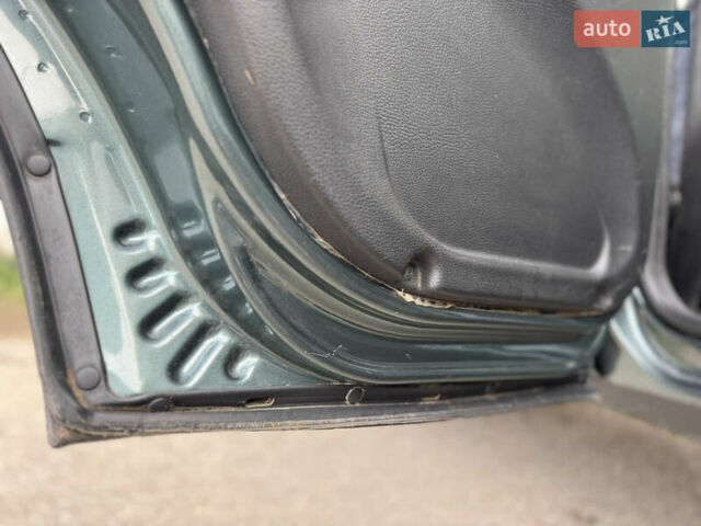 Зелений Шевроле Нива, об'ємом двигуна 1.7 л та пробігом 44 тис. км за 6000 $, фото 15 на Automoto.ua