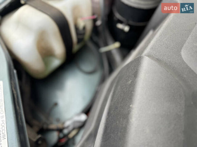 Зелений Шевроле Нива, об'ємом двигуна 1.7 л та пробігом 44 тис. км за 6000 $, фото 19 на Automoto.ua