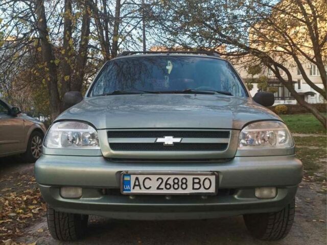 Шевроле Нива 2007 в Хмельнике на Automoto.ua Зеленый Шевроле Нива, объемом двигателя 1.7 л и пробегом 150 тыс. км за 3700 $, фото 2 на Automoto.ua