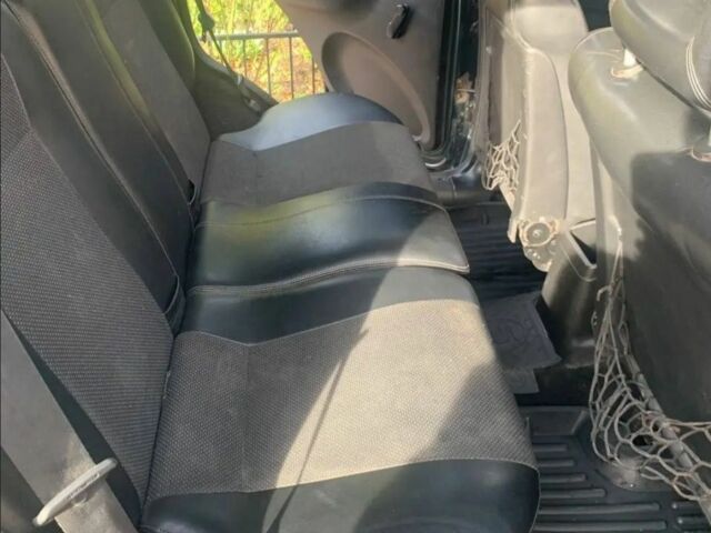 Зеленый Шевроле Нива, объемом двигателя 1.7 л и пробегом 204 тыс. км за 4800 $, фото 3 на Automoto.ua