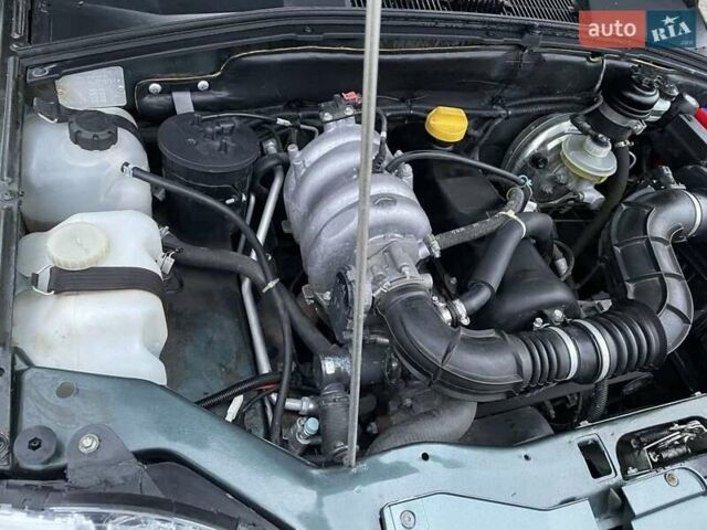 Зеленый Шевроле Нива, объемом двигателя 1.69 л и пробегом 80 тыс. км за 9000 $, фото 20 на Automoto.ua