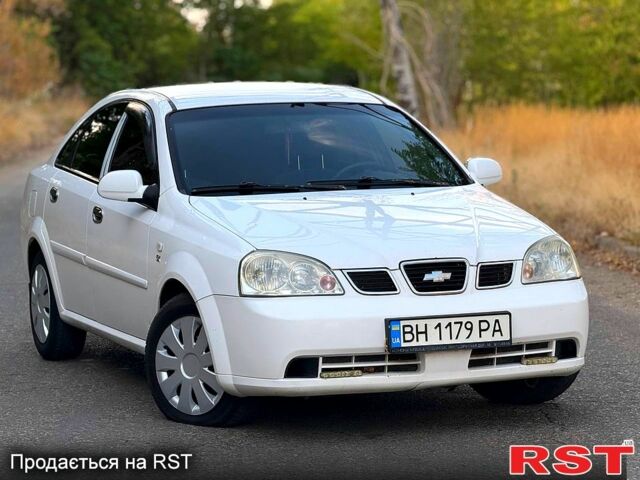 Белый Шевроле Нубира, объемом двигателя 1.8 л и пробегом 290 тыс. км за 2900 $, фото 2 на Automoto.ua