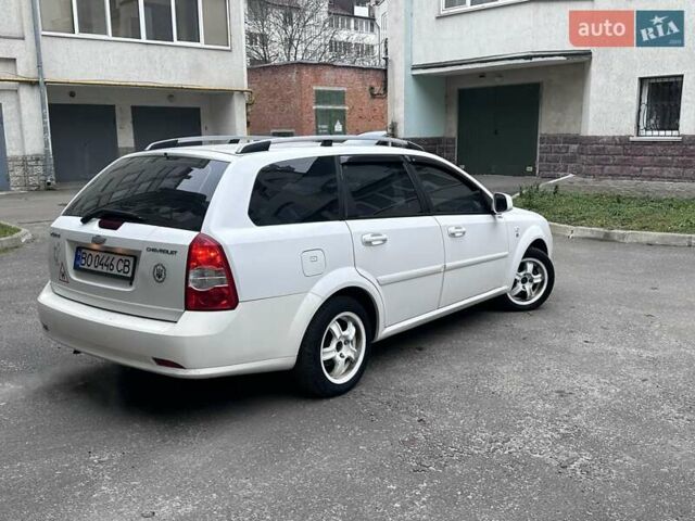 Белый Шевроле Нубира, объемом двигателя 1.6 л и пробегом 275 тыс. км за 3999 $, фото 10 на Automoto.ua