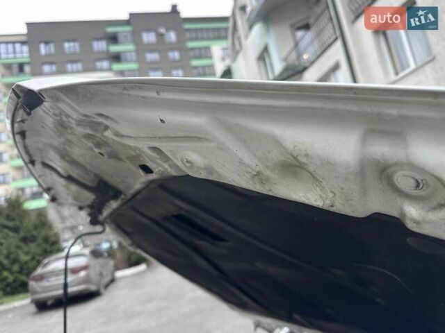 Белый Шевроле Нубира, объемом двигателя 1.6 л и пробегом 275 тыс. км за 3999 $, фото 49 на Automoto.ua