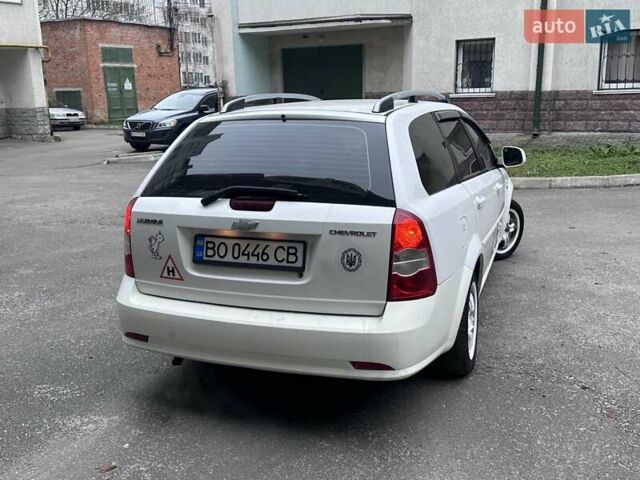 Белый Шевроле Нубира, объемом двигателя 1.6 л и пробегом 275 тыс. км за 3999 $, фото 13 на Automoto.ua