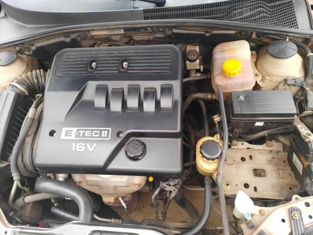 Бежевый Шевроле Нубира, объемом двигателя 1.6 л и пробегом 193 тыс. км за 3500 $, фото 15 на Automoto.ua