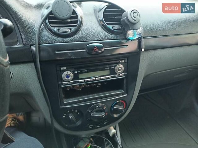 Бежевий Шевроле Нубіра, об'ємом двигуна 1.6 л та пробігом 347 тис. км за 4700 $, фото 9 на Automoto.ua