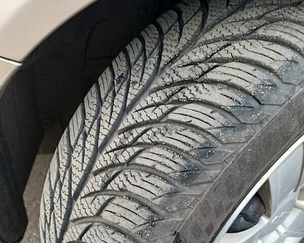 Бежевий Шевроле Нубіра, об'ємом двигуна 1.6 л та пробігом 347 тис. км за 4700 $, фото 6 на Automoto.ua