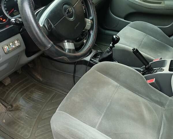 Бежевий Шевроле Нубіра, об'ємом двигуна 1.6 л та пробігом 347 тис. км за 4700 $, фото 10 на Automoto.ua