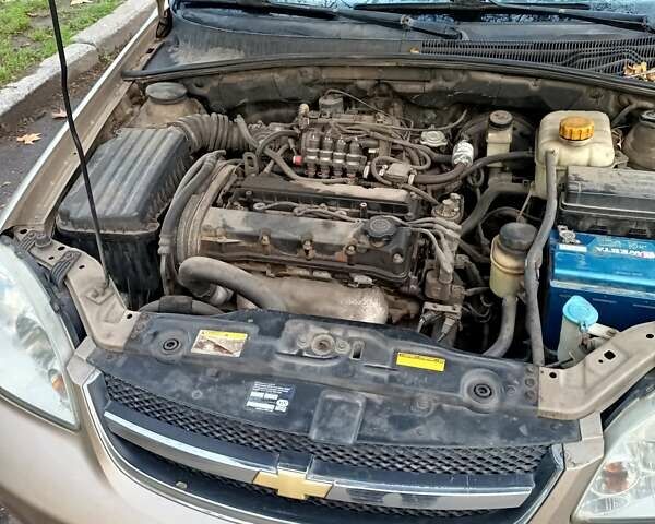 Бежевий Шевроле Нубіра, об'ємом двигуна 1.6 л та пробігом 347 тис. км за 4700 $, фото 2 на Automoto.ua