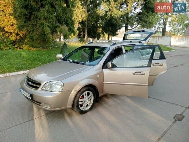 Бежевый Шевроле Нубира, объемом двигателя 1.8 л и пробегом 280 тыс. км за 2950 $, фото 12 на Automoto.ua