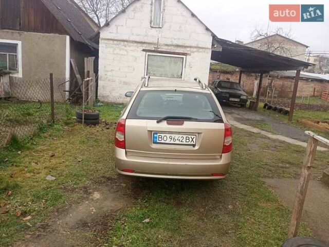 Бежевый Шевроле Нубира, объемом двигателя 1.8 л и пробегом 258 тыс. км за 3100 $, фото 3 на Automoto.ua