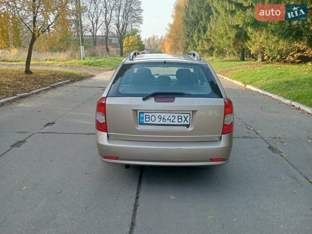 Бежевый Шевроле Нубира, объемом двигателя 1.8 л и пробегом 280 тыс. км за 2950 $, фото 5 на Automoto.ua