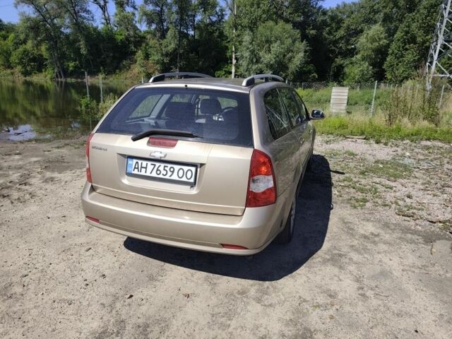 Бежевый Шевроле Нубира, объемом двигателя 1.8 л и пробегом 395 тыс. км за 4700 $, фото 3 на Automoto.ua