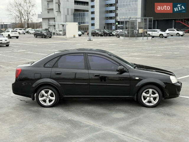 Черный Шевроле Нубира, объемом двигателя 1.8 л и пробегом 171 тыс. км за 4300 $, фото 3 на Automoto.ua