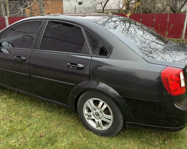 Черный Шевроле Нубира, объемом двигателя 1.8 л и пробегом 221 тыс. км за 4700 $, фото 4 на Automoto.ua