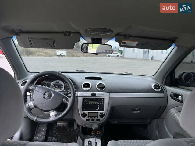 Черный Шевроле Нубира, объемом двигателя 1.8 л и пробегом 228 тыс. км за 4400 $, фото 6 на Automoto.ua