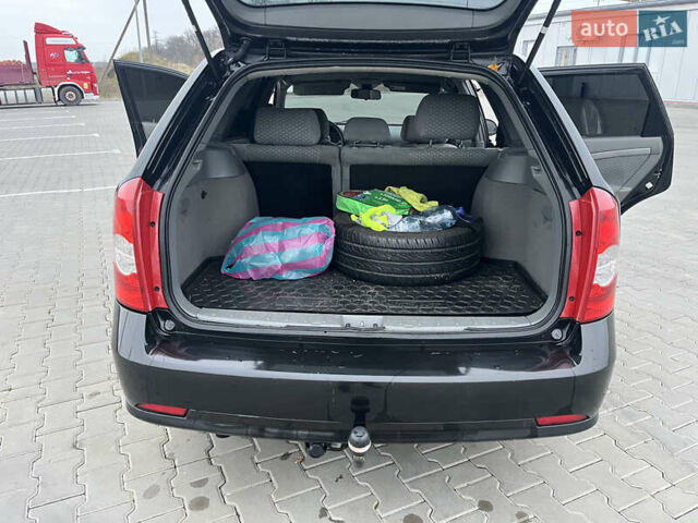 Черный Шевроле Нубира, объемом двигателя 1.8 л и пробегом 228 тыс. км за 4400 $, фото 5 на Automoto.ua