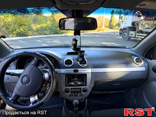 Черный Шевроле Нубира, объемом двигателя 1.8 л и пробегом 169 тыс. км за 4800 $, фото 5 на Automoto.ua