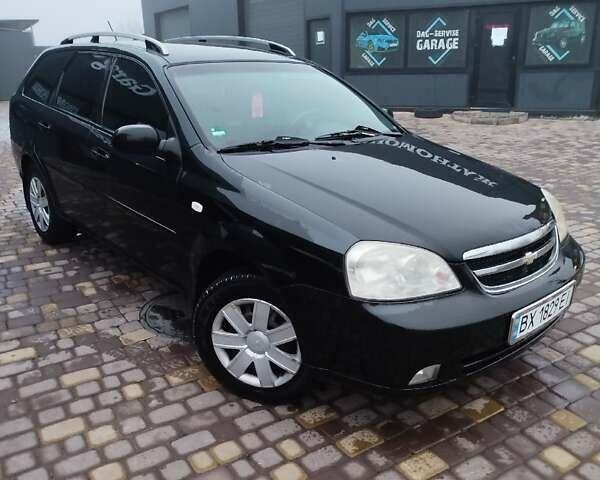 Черный Шевроле Нубира, объемом двигателя 1.6 л и пробегом 308 тыс. км за 4444 $, фото 4 на Automoto.ua