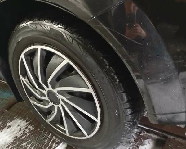 Черный Шевроле Нубира, объемом двигателя 1.6 л и пробегом 300 тыс. км за 4200 $, фото 10 на Automoto.ua