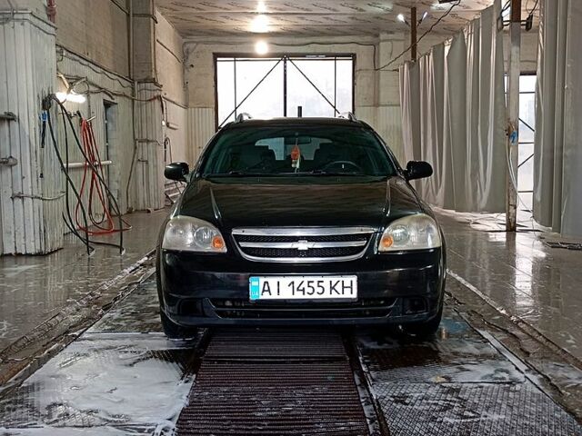Черный Шевроле Нубира, объемом двигателя 1.6 л и пробегом 300 тыс. км за 4200 $, фото 4 на Automoto.ua