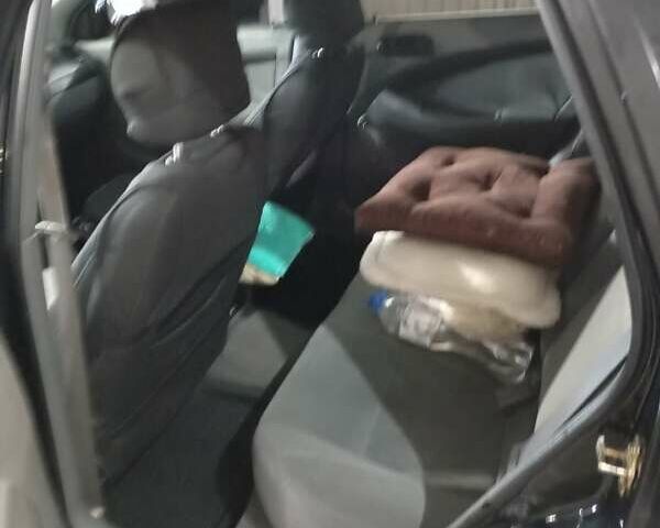 Черный Шевроле Нубира, объемом двигателя 1.6 л и пробегом 300 тыс. км за 4200 $, фото 7 на Automoto.ua