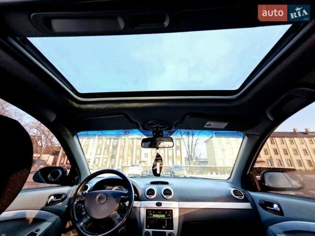 Чорний Шевроле Нубіра, об'ємом двигуна 1.8 л та пробігом 218 тис. км за 5200 $, фото 7 на Automoto.ua