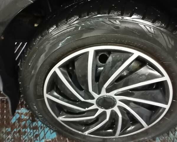 Черный Шевроле Нубира, объемом двигателя 1.6 л и пробегом 300 тыс. км за 4200 $, фото 9 на Automoto.ua