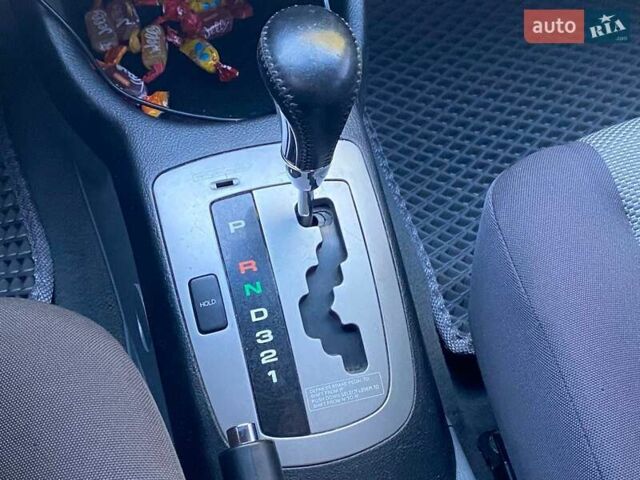 Черный Шевроле Нубира, объемом двигателя 1.8 л и пробегом 233 тыс. км за 5990 $, фото 17 на Automoto.ua