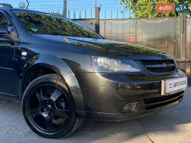 Черный Шевроле Нубира, объемом двигателя 1.8 л и пробегом 233 тыс. км за 5990 $, фото 3 на Automoto.ua