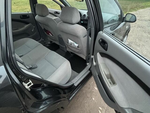 Черный Шевроле Нубира, объемом двигателя 2 л и пробегом 245 тыс. км за 5100 $, фото 2 на Automoto.ua