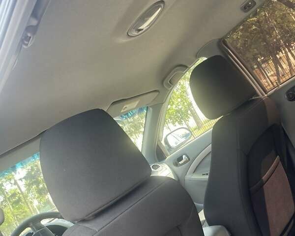 Черный Шевроле Нубира, объемом двигателя 1.6 л и пробегом 225 тыс. км за 5000 $, фото 17 на Automoto.ua