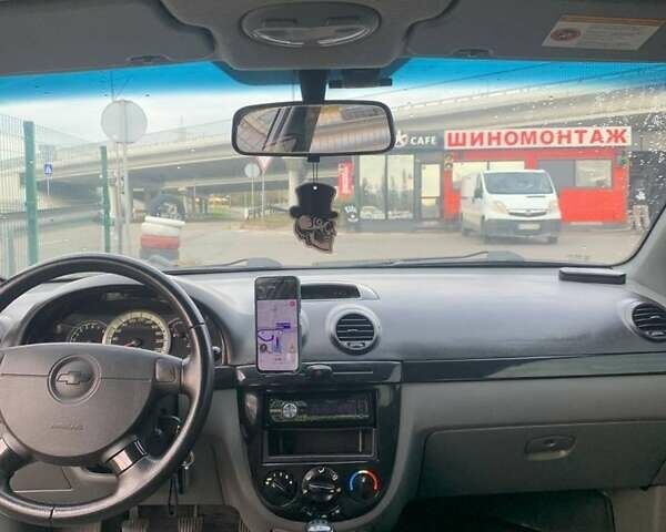 Черный Шевроле Нубира, объемом двигателя 1.8 л и пробегом 339 тыс. км за 4100 $, фото 4 на Automoto.ua