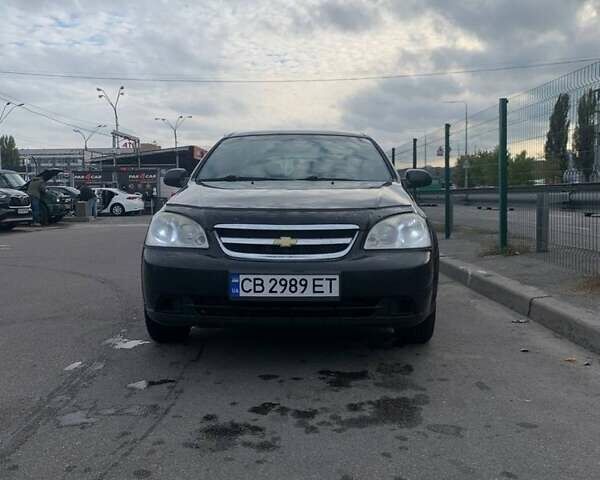 Черный Шевроле Нубира, объемом двигателя 1.8 л и пробегом 339 тыс. км за 4100 $, фото 7 на Automoto.ua