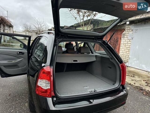 Черный Шевроле Нубира, объемом двигателя 1.6 л и пробегом 205 тыс. км за 5450 $, фото 47 на Automoto.ua